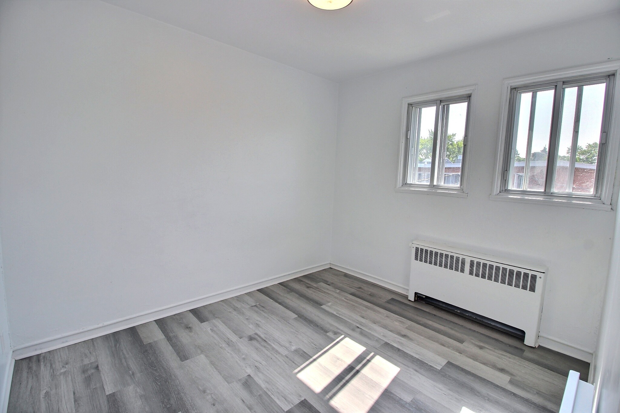 905- 1G rue Liénard — photo 2