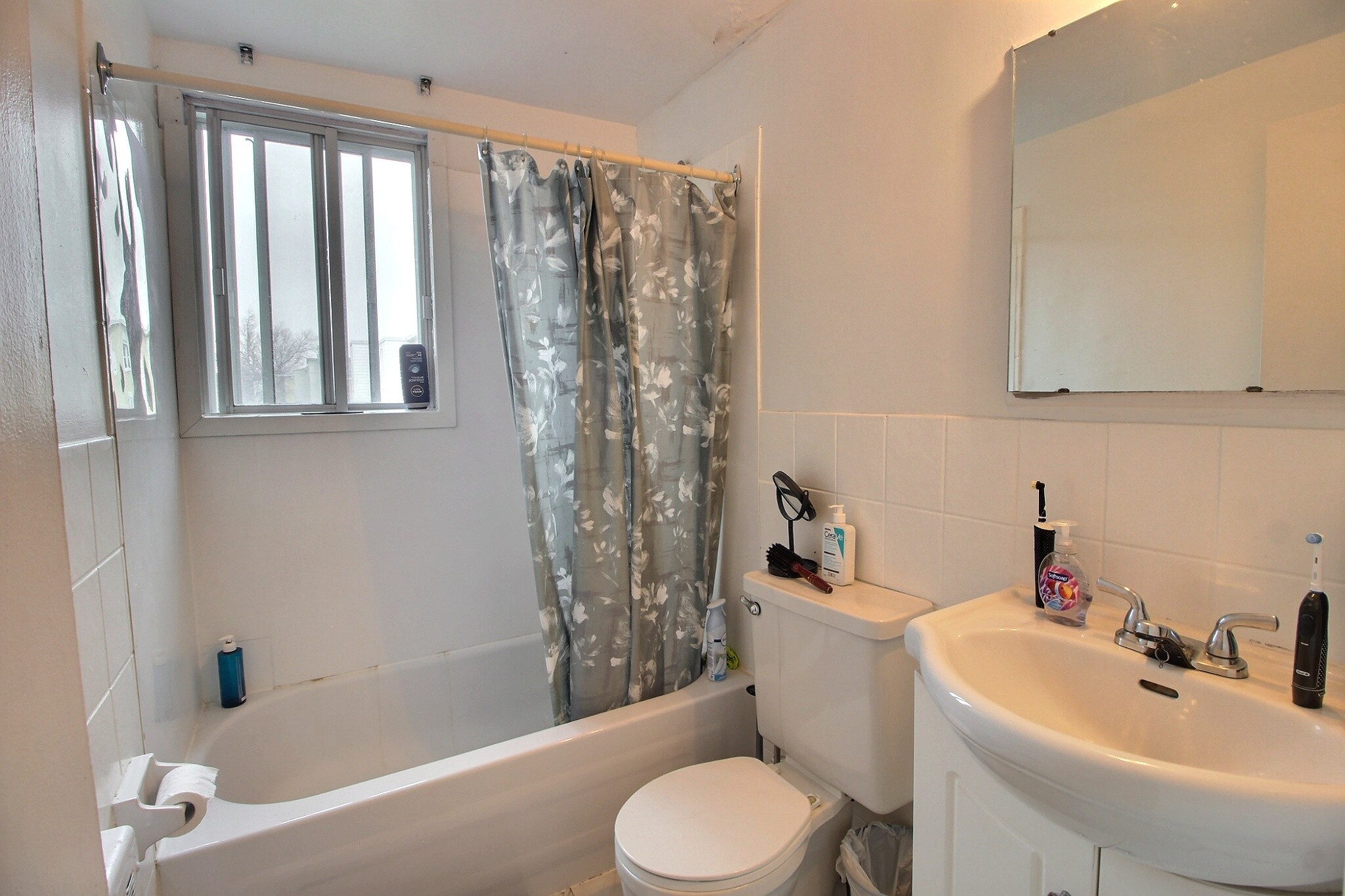 900-A0 Avenue Myrand — photo 3