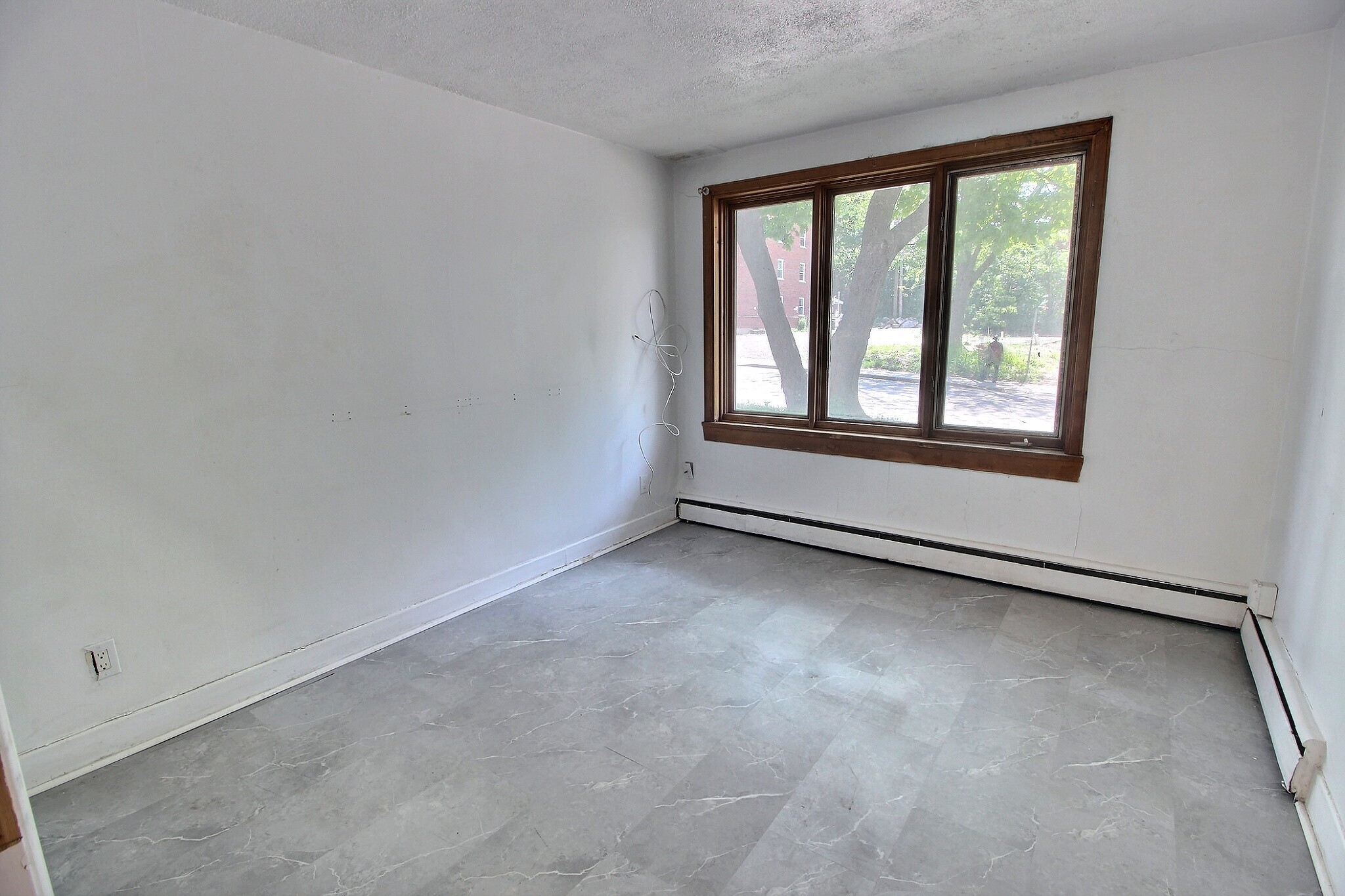 751-C avenue Myrand — photo 2