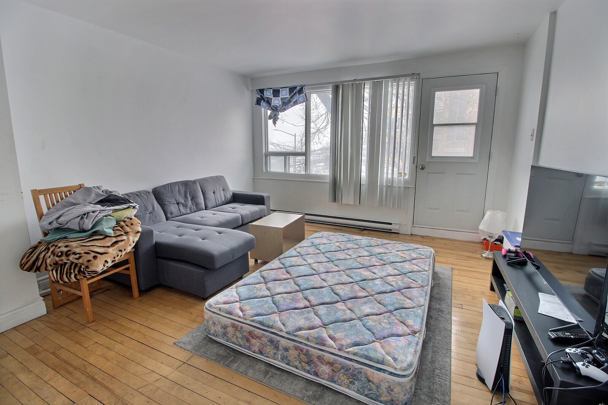 738-D avenue Myrand — photo 2