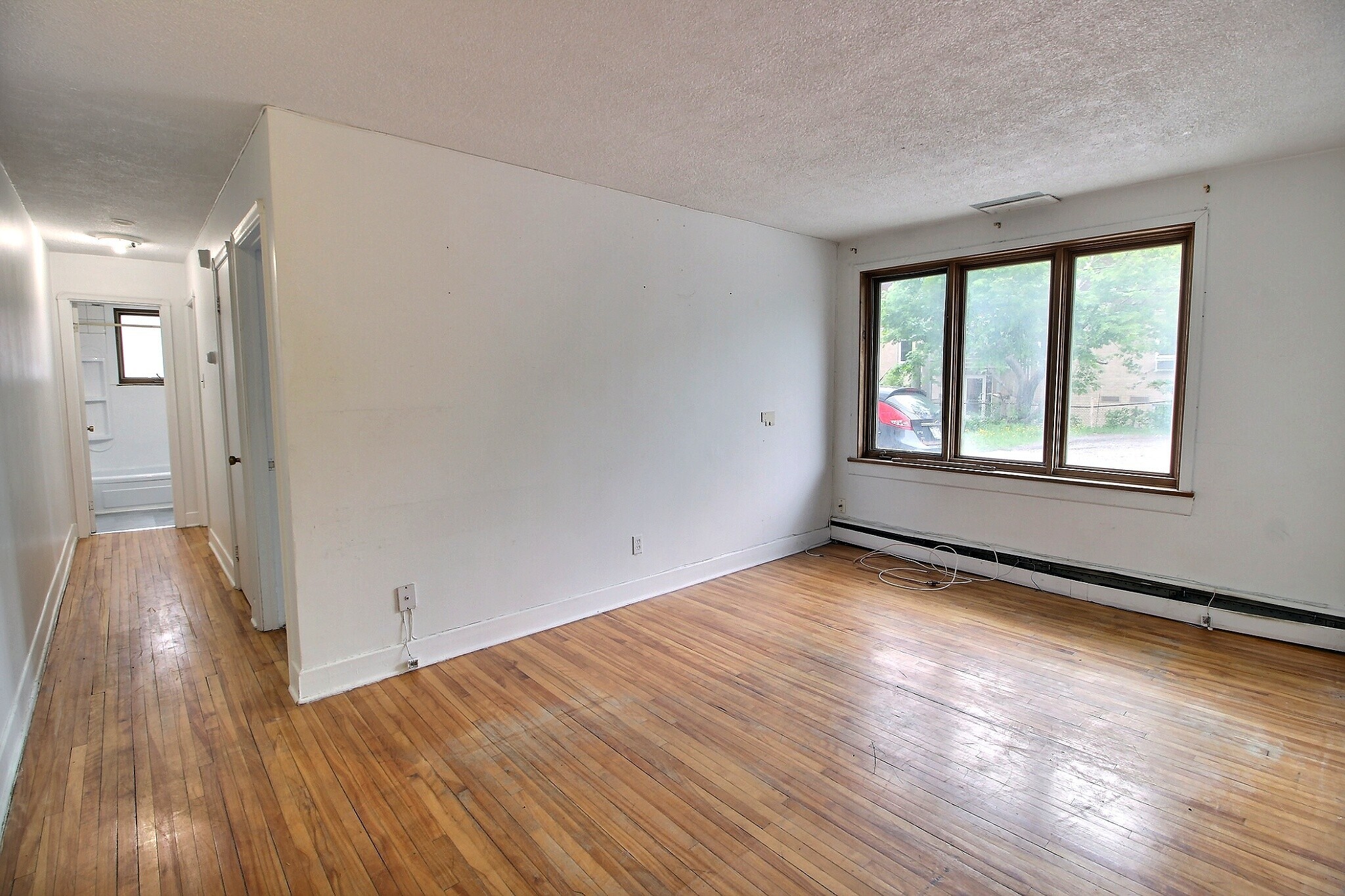 747-B avenue Myrand — photo 2